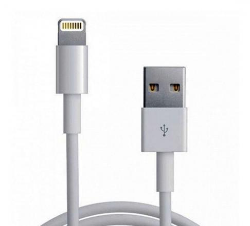 چرا شارژر فندکی بسیار کاربردی است؟