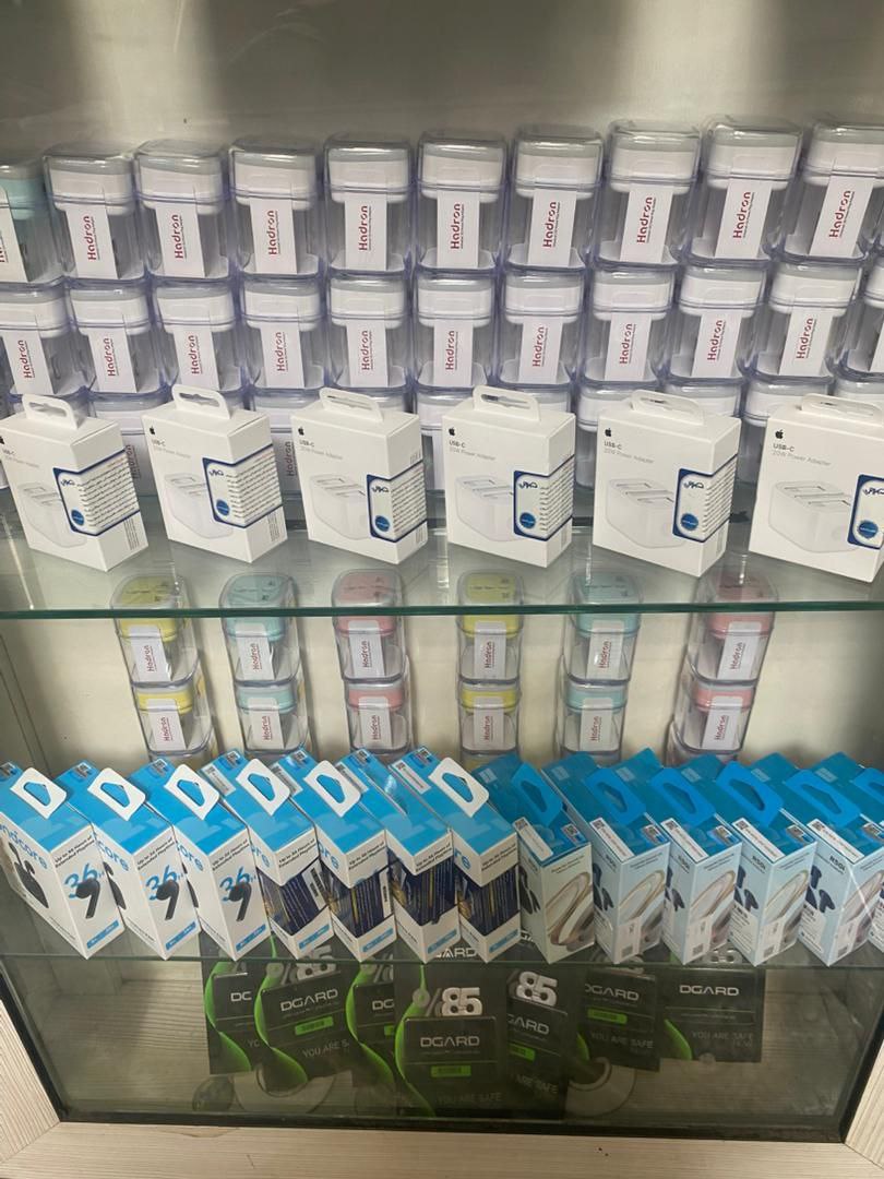 پخش عمده انواع کلگی و کابل اورجینال - نیروانا موبایل