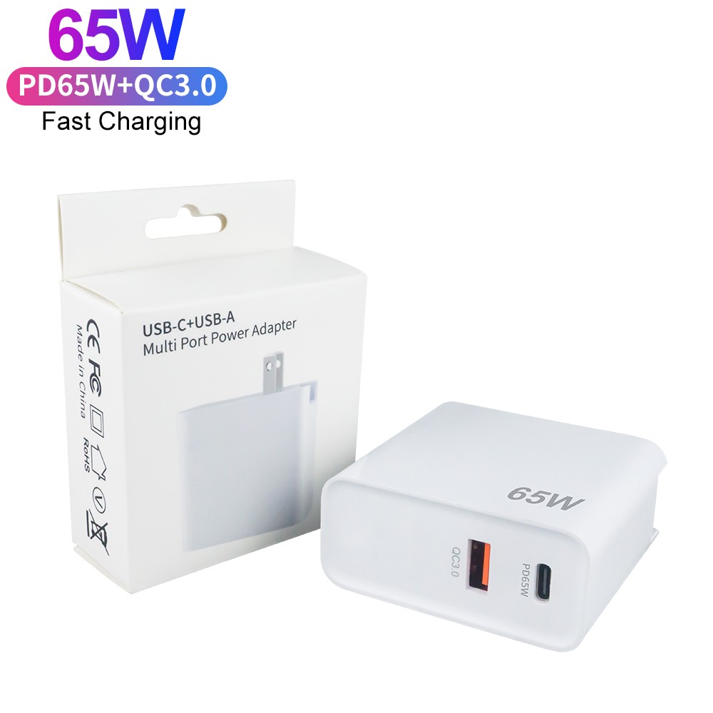 عکس نمای نزدیک از شارژر GaN با پورت USB-C